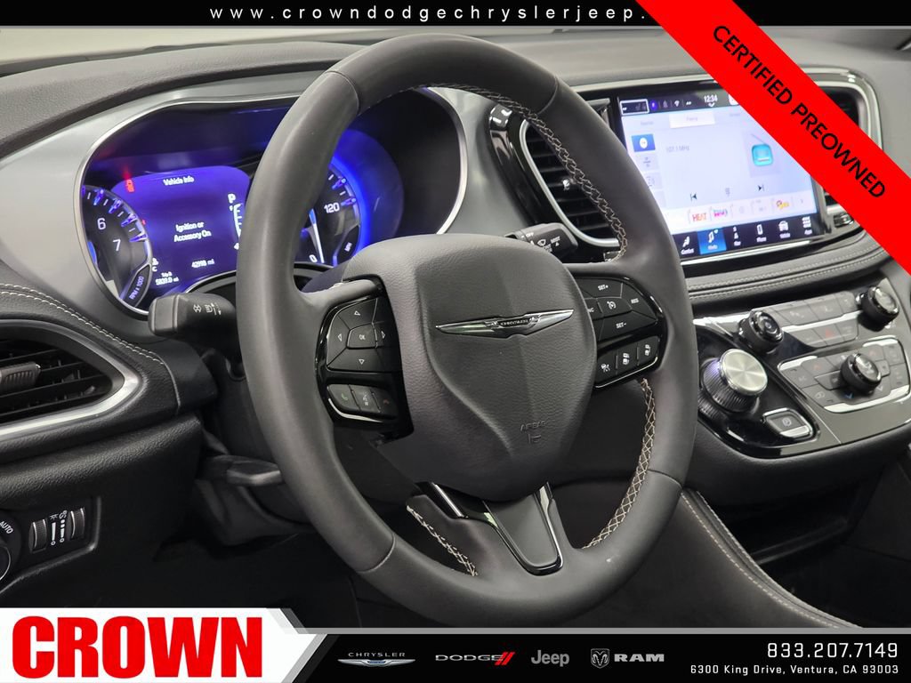 Used 2026 Chrysler Pacifica Limited w/ S Appearance Package FWD image 20