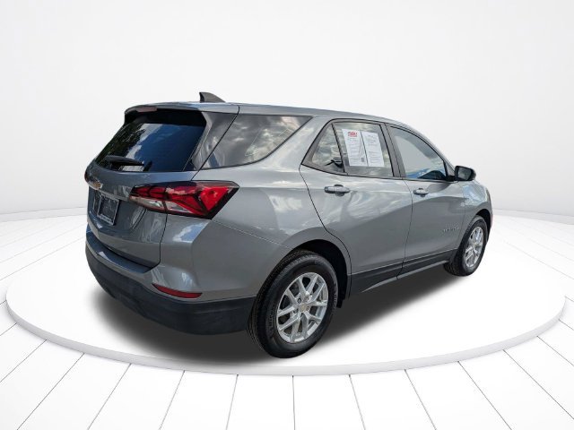 Used 2023 Chevrolet Equinox LS FWD image 4