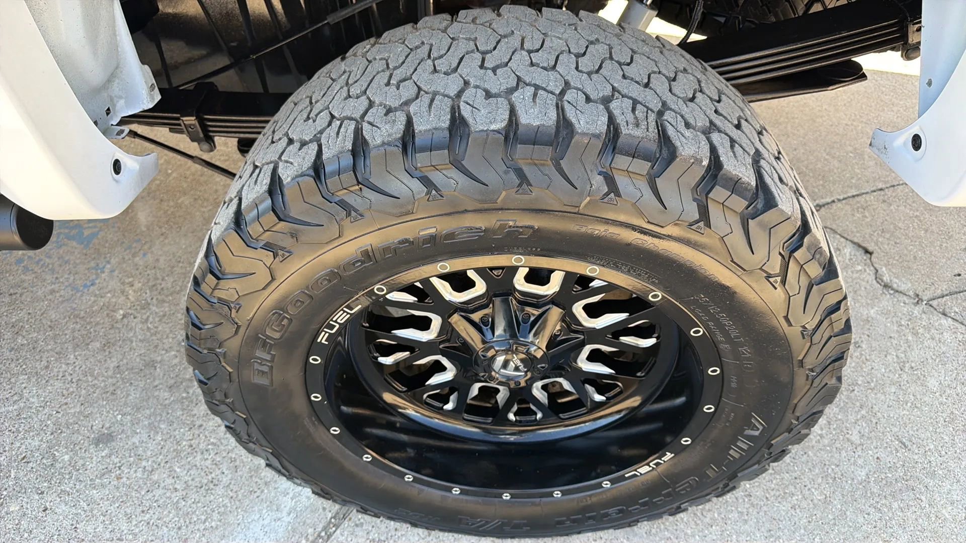 Used 2017 Chevrolet Silverado 2500 LT w/ Z71 Package, Off-Road image 19