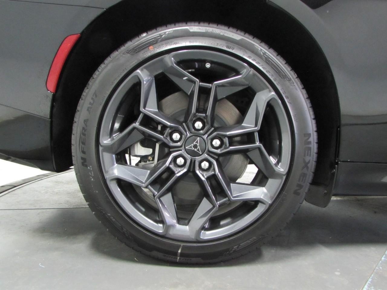 New 2026 Dodge Charger R/T w/ Blacktop Package AWD/4WD image 9