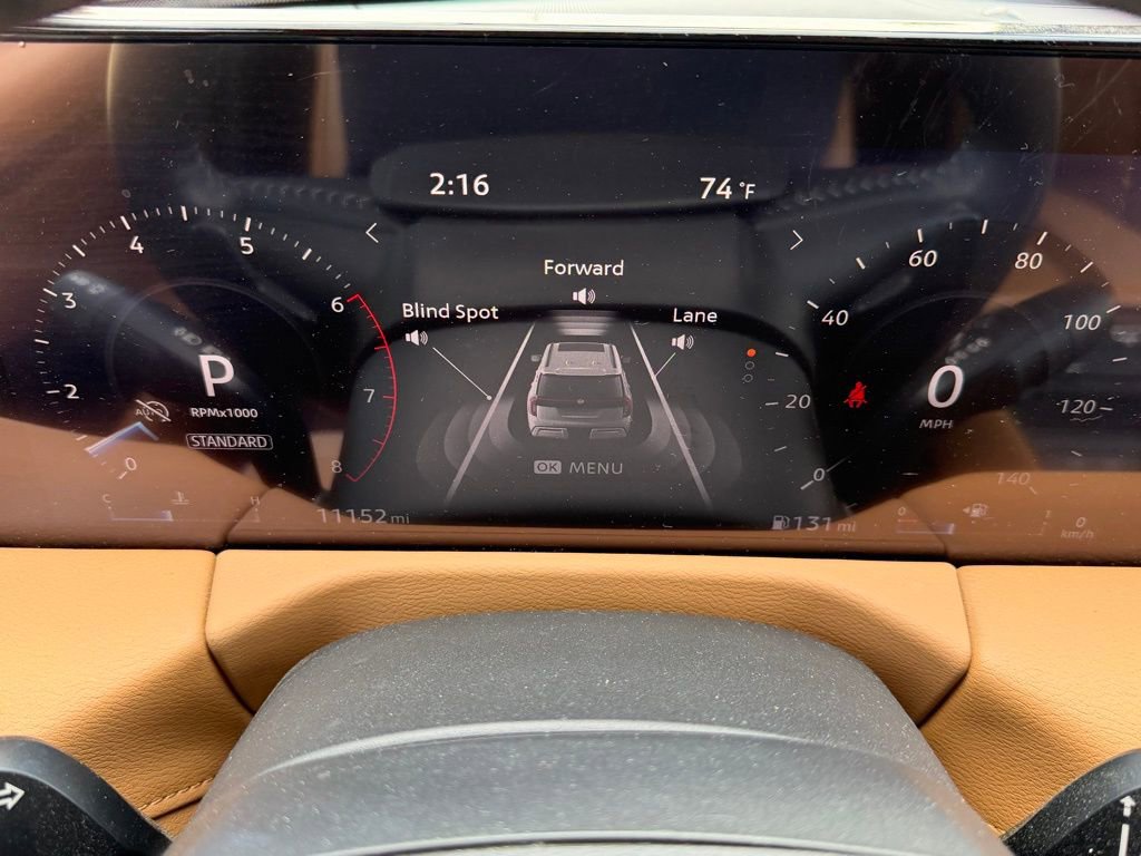 Used 2025 Nissan Armada SL w/ Captain's Chari Seat Package RWD image 17