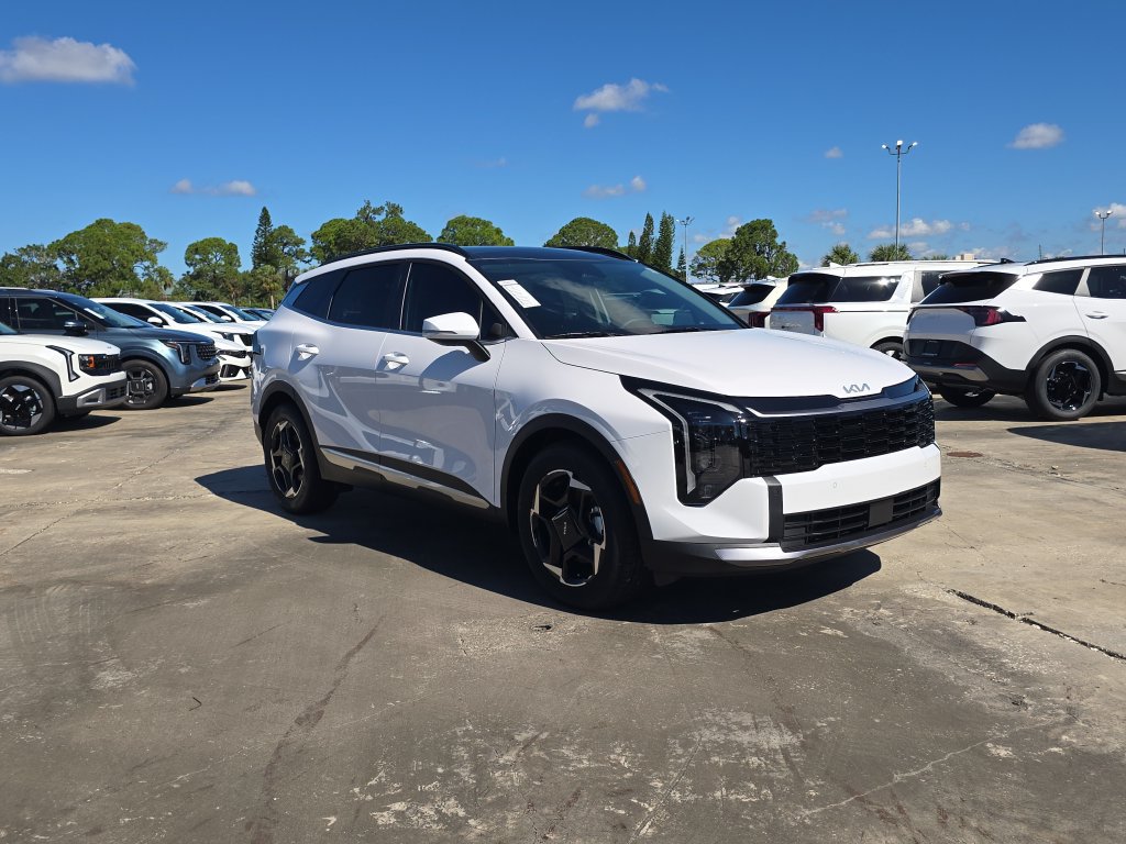 New 2027 Kia Sportage EX FWD image 3