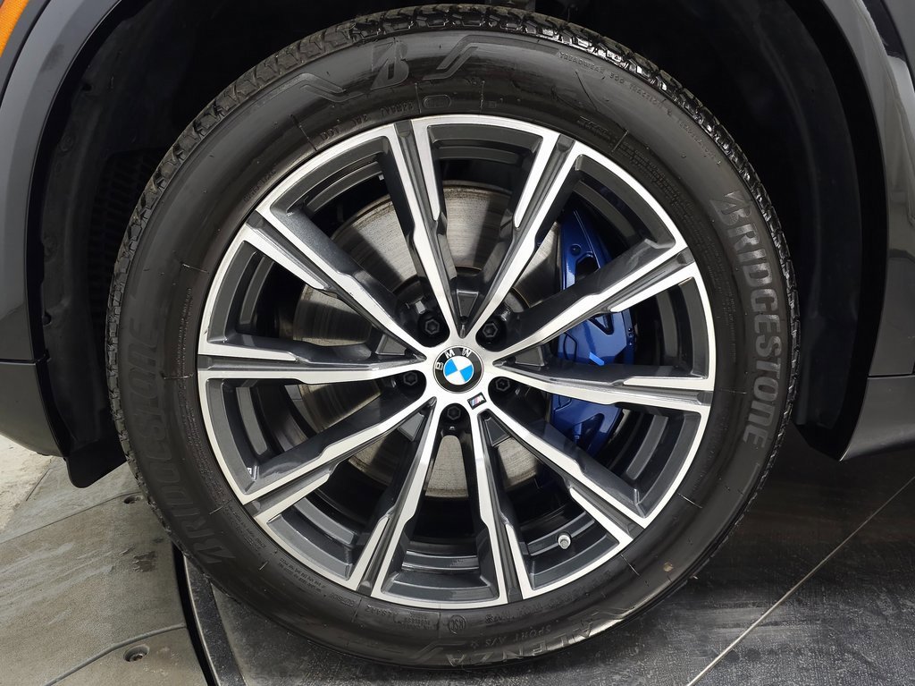 Used 2026 BMW X5 M60i w/ Executive Package image 8