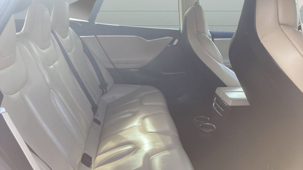 Used 2017 Tesla Model S 90D image 18