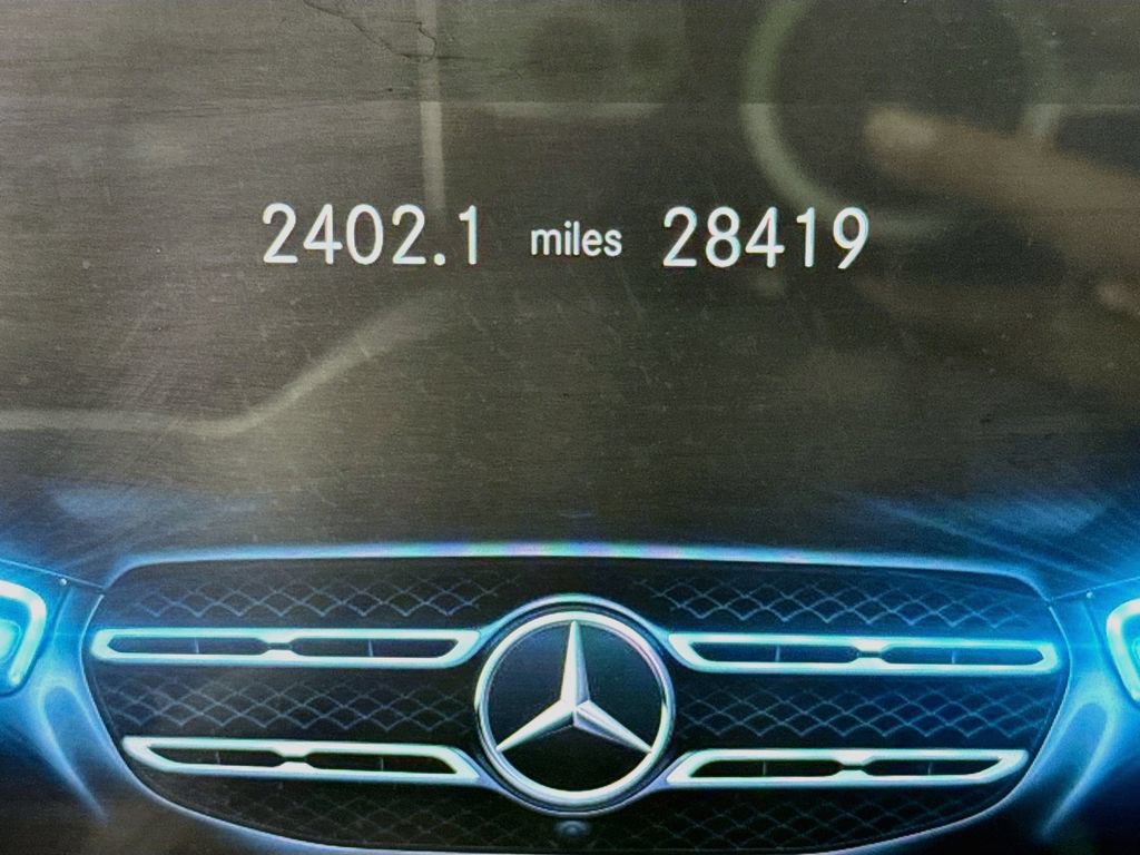 Used 2021 Mercedes-Benz GLE 350 4MATIC image 11