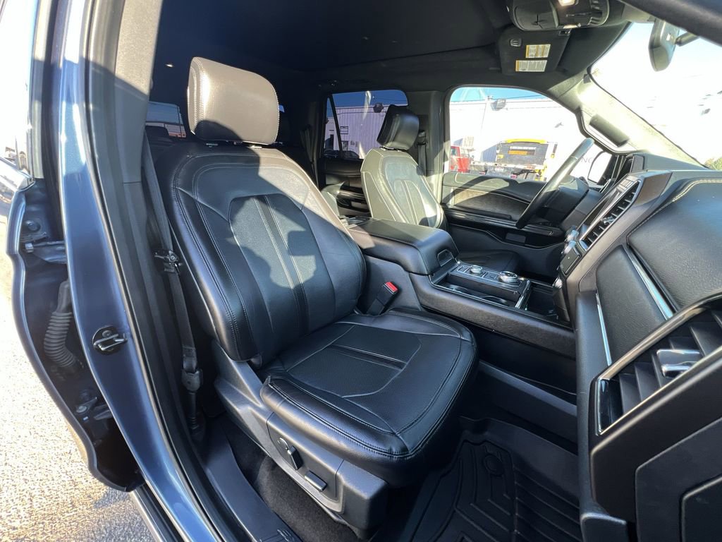 Used 2020 Ford Expedition Max Limited w/ Special Edition Package image 29