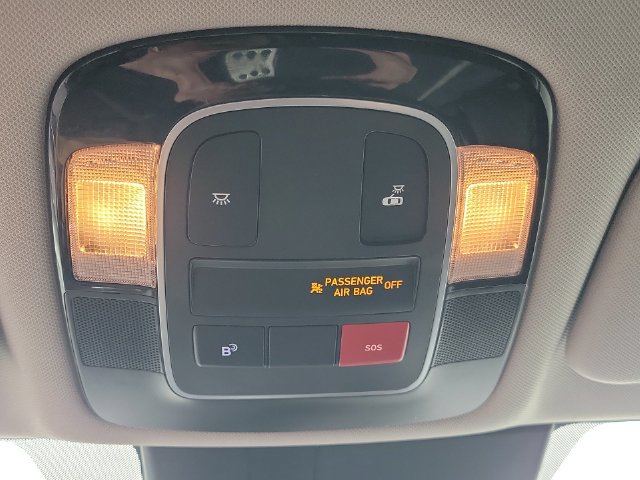 Used 2025 Hyundai Sonata SEL FWD image 25