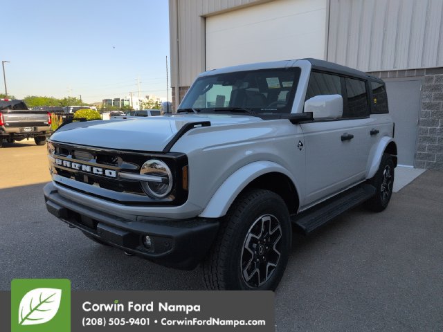 New 2026 Ford Bronco Outer Banks AWD/4WD image 7