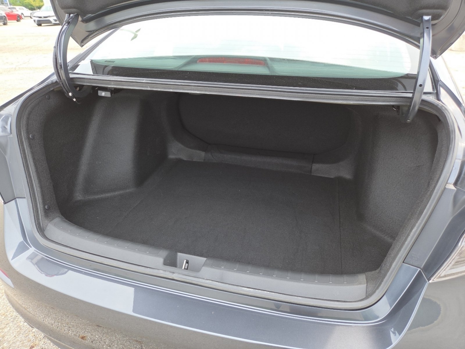 Used 2023 Honda Civic LX image 17