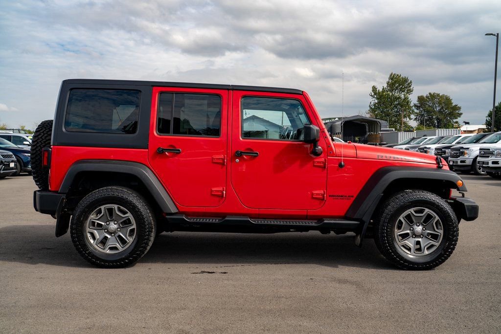 Used 2014 Jeep Wrangler Unlimited Rubicon w/ Dual Top Group image 9