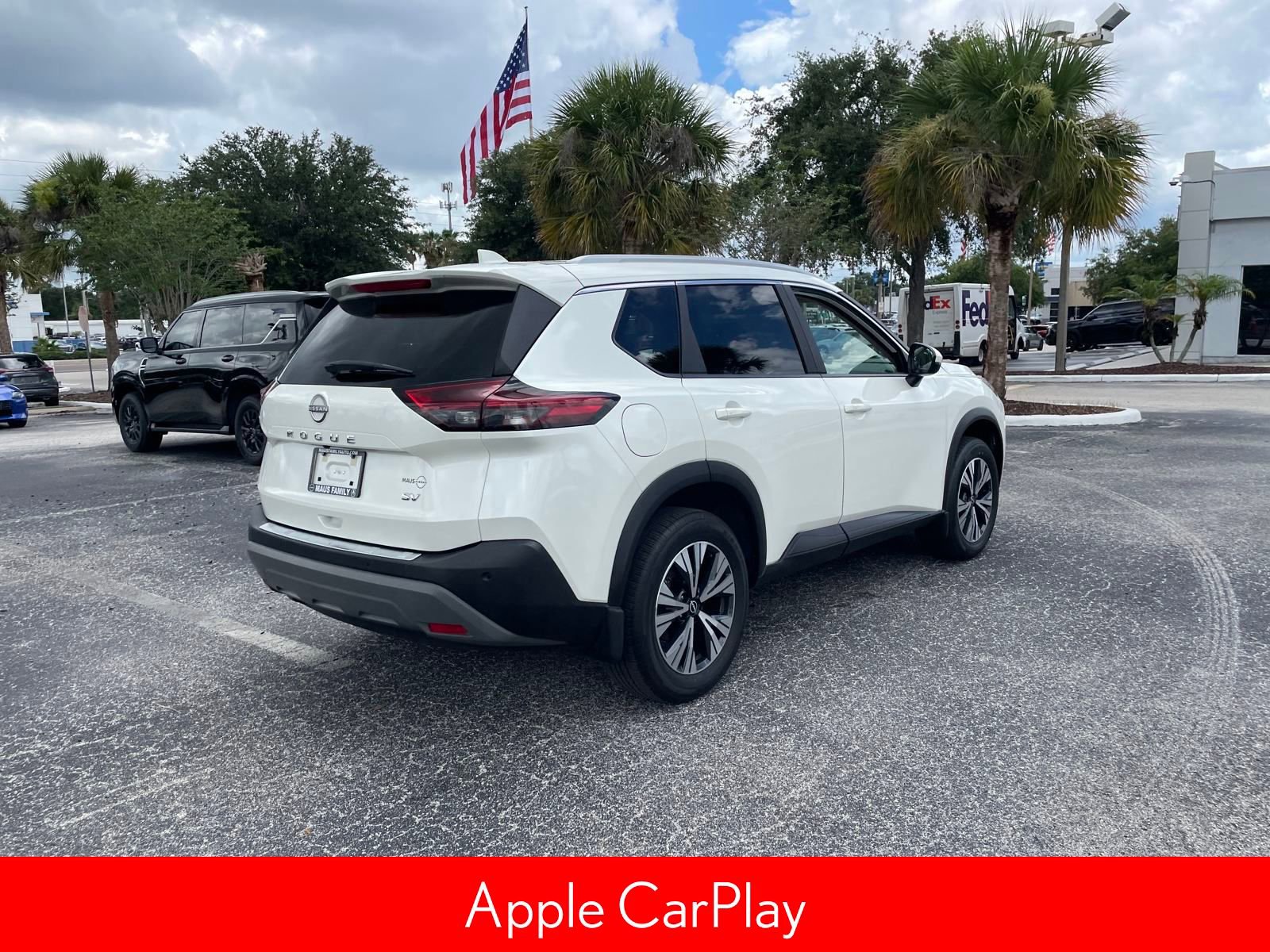 Certified 2022 Nissan Rogue SV w/ SV Premium Package image 3