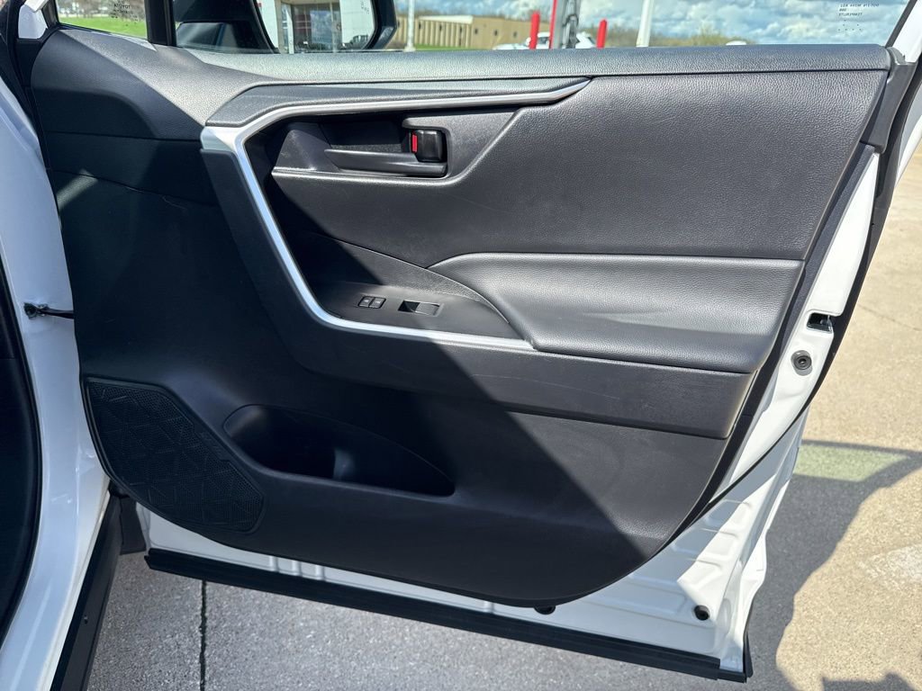 Certified 2024 Toyota RAV4 LE image 20