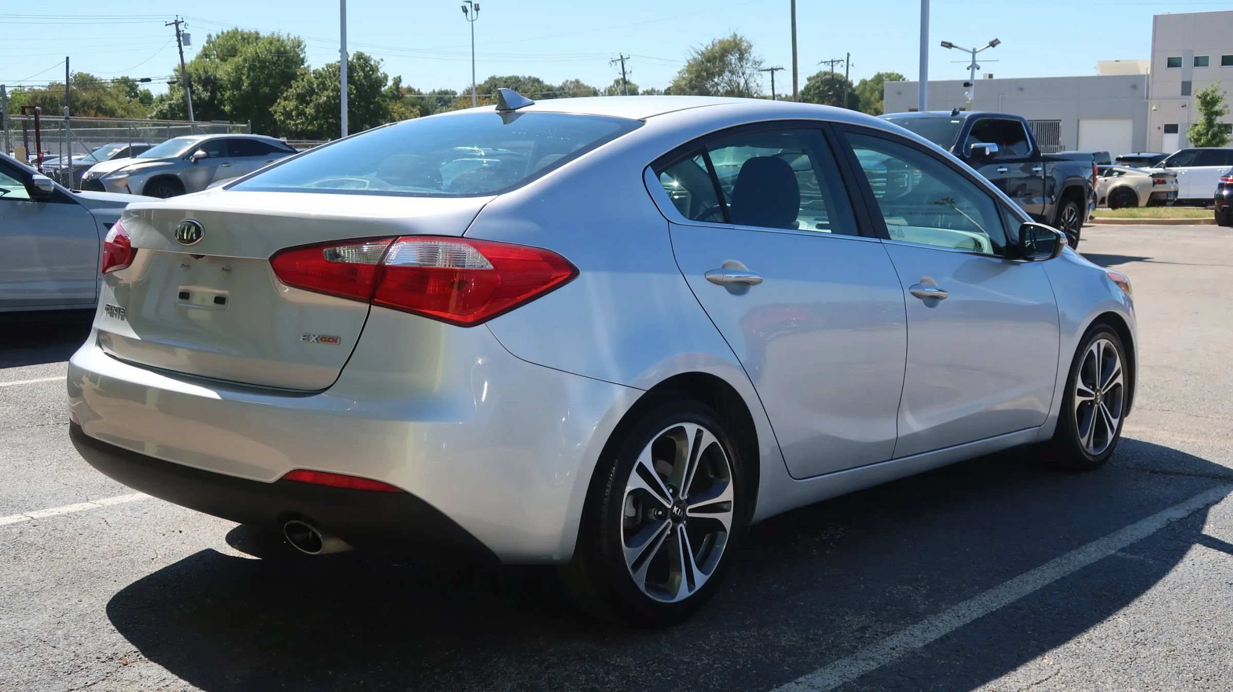 Used 2015 Kia Forte EX w/ UVO Package W/17" Alloys FWD image 14