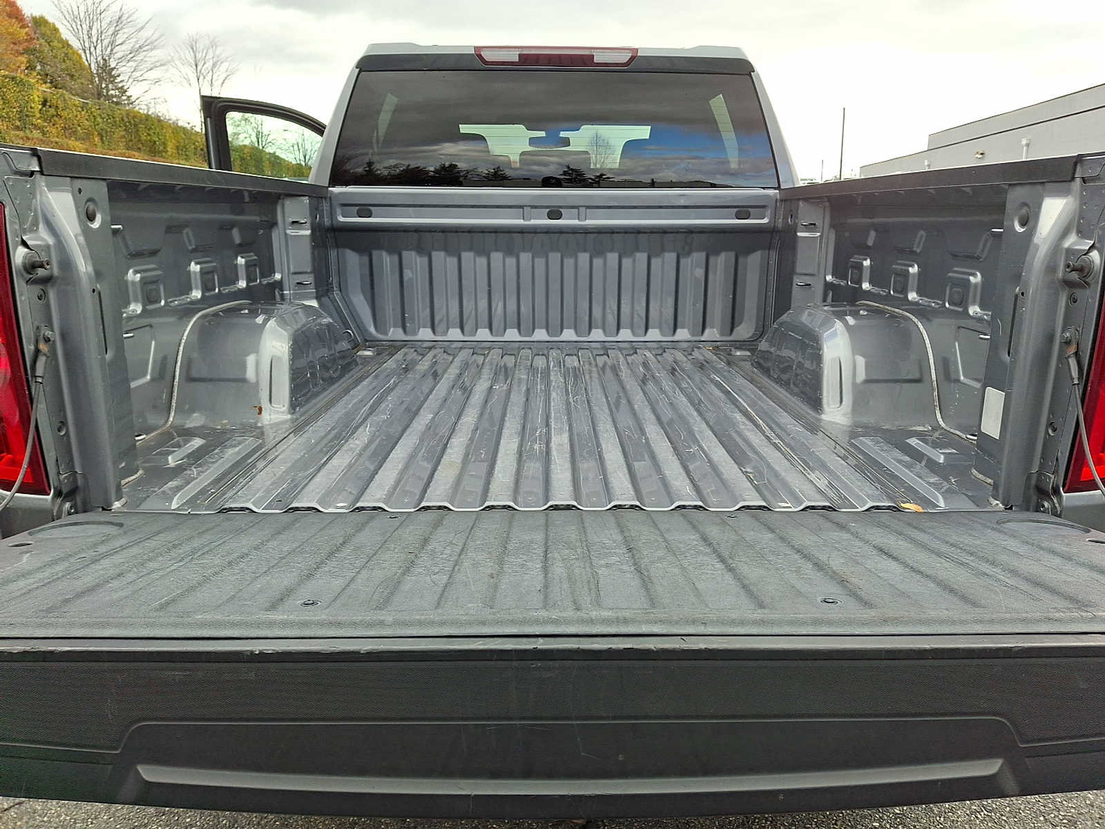 Used 2019 Chevrolet Silverado 1500 Custom Trail Boss w/ Custom Convenience Package image 26