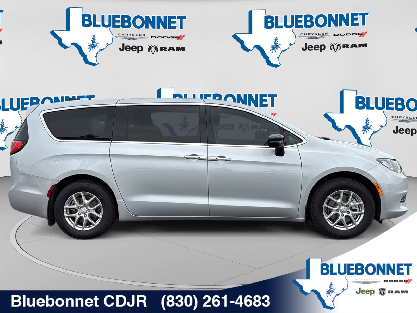 New 2026 Chrysler Voyager LX FWD image 6