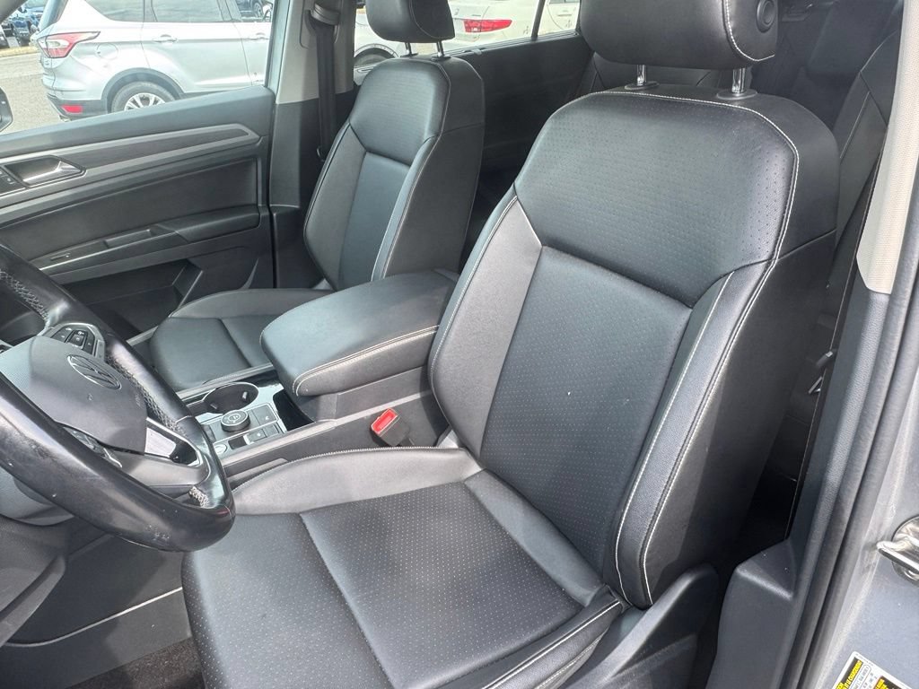 Used 2021 Volkswagen Atlas SEL AWD/4WD image 11