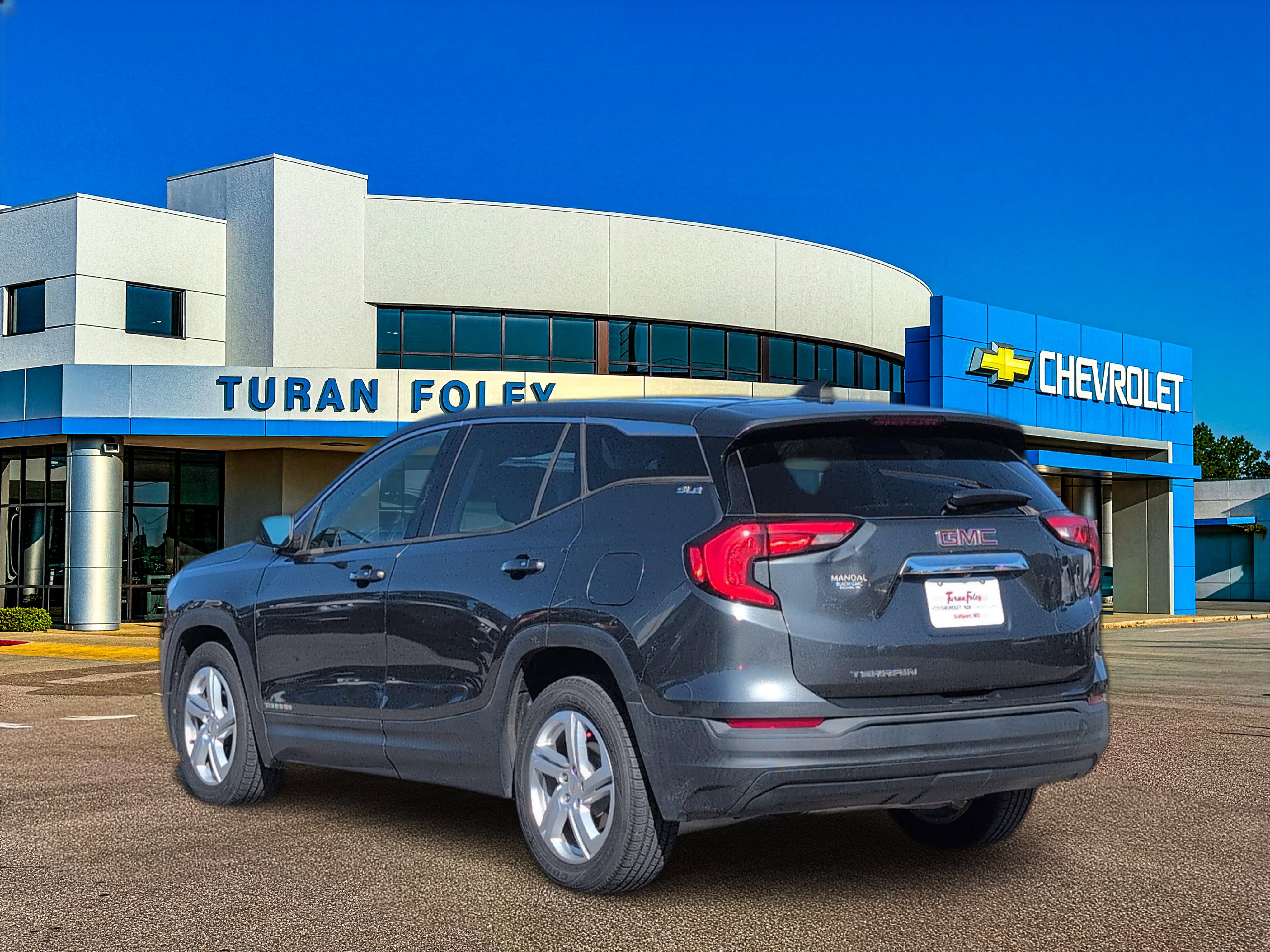 Used 2020 GMC Terrain SLE image 3