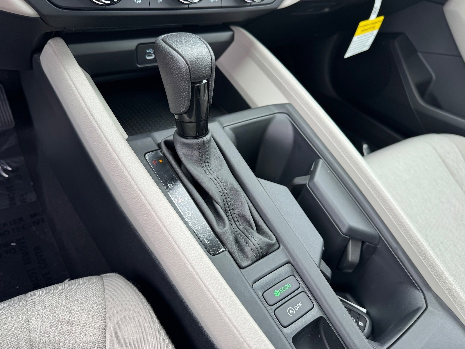 New 2025 Honda Accord SE image 12