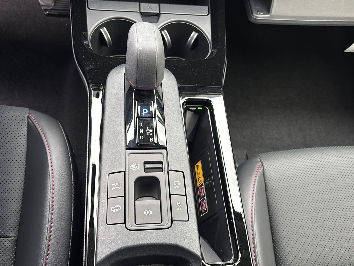 New 2027 Toyota Prius Plug-In Hybrid FWD image 29
