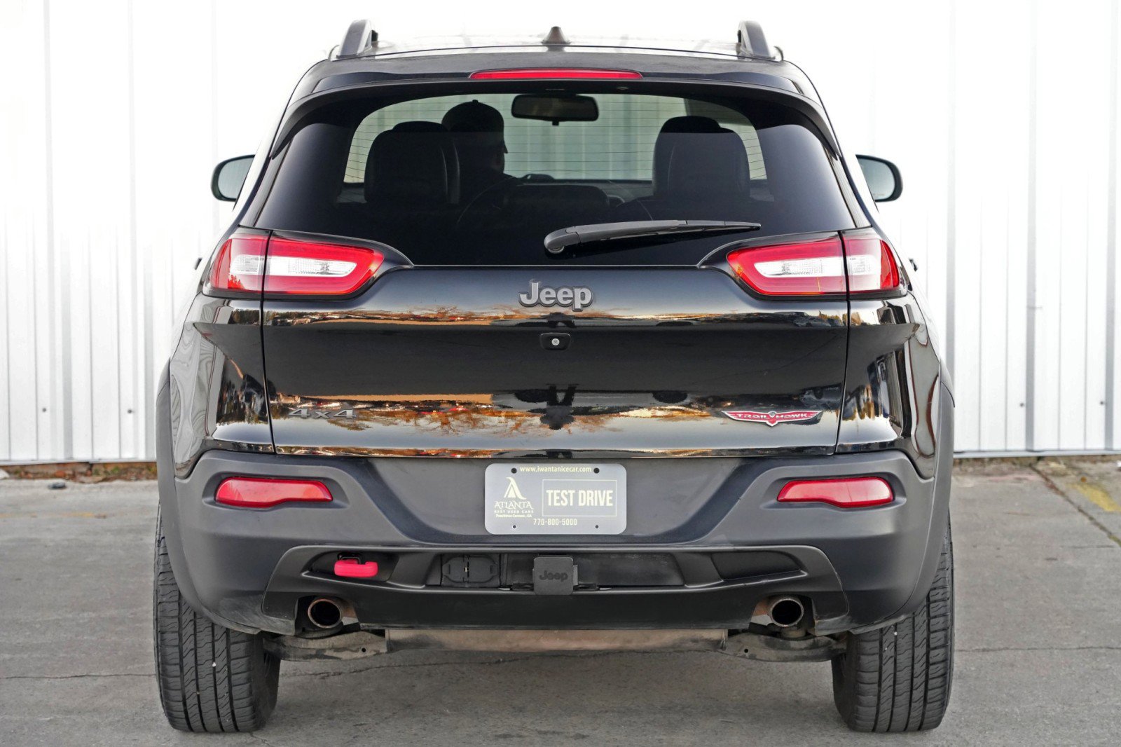 Used 2017 Jeep Cherokee Trailhawk w/ Cold Weather Group image 47