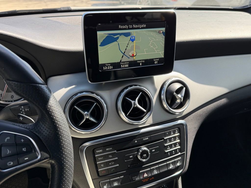 Used 2017 Mercedes-Benz GLA 250 4MATIC image 19