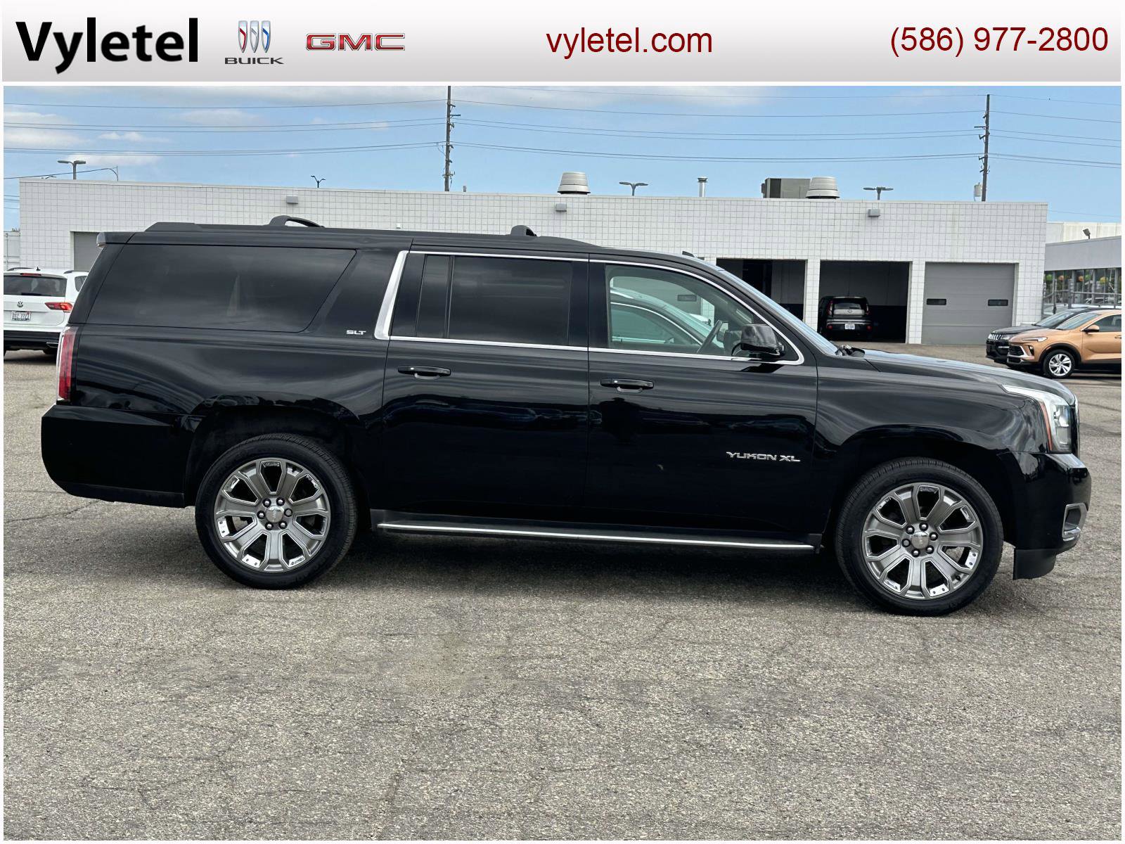 Used 2015 GMC Yukon XL SLT w/ Open Road Package image 2