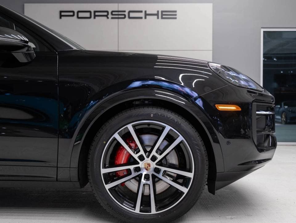 New 2026 Porsche Cayenne S image 11