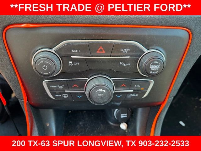 Used 2023 Dodge Charger SXT image 15