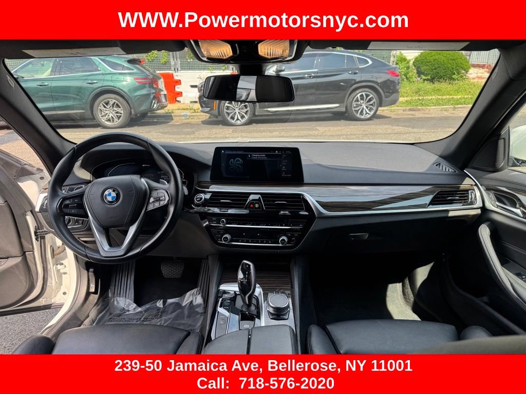 Used 2020 BMW 530e w/ Luxury Package RWD image 33