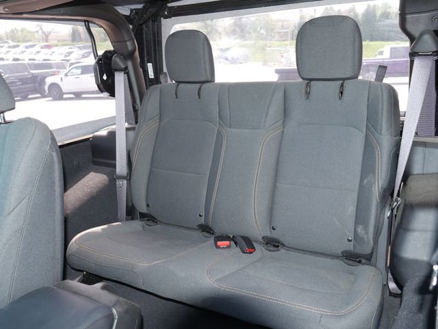 Used 2025 Jeep Wrangler Sport AWD/4WD image 21