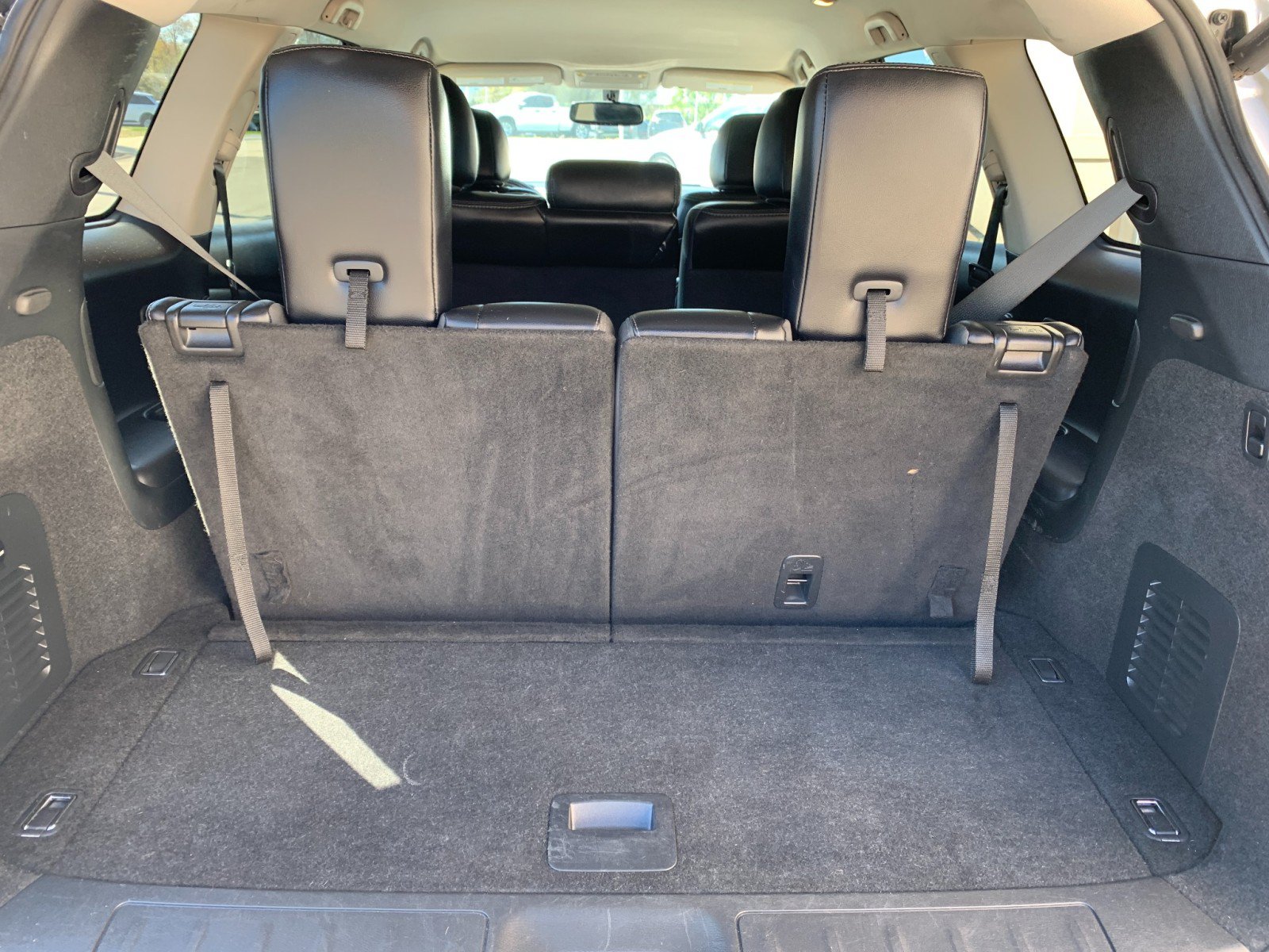 Used 2020 Nissan Pathfinder SL AWD/4WD image 9