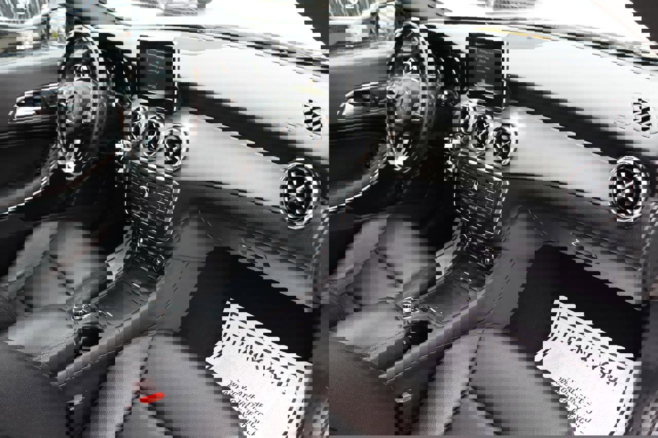 Used 2015 Mercedes-Benz CLA 250 image 11