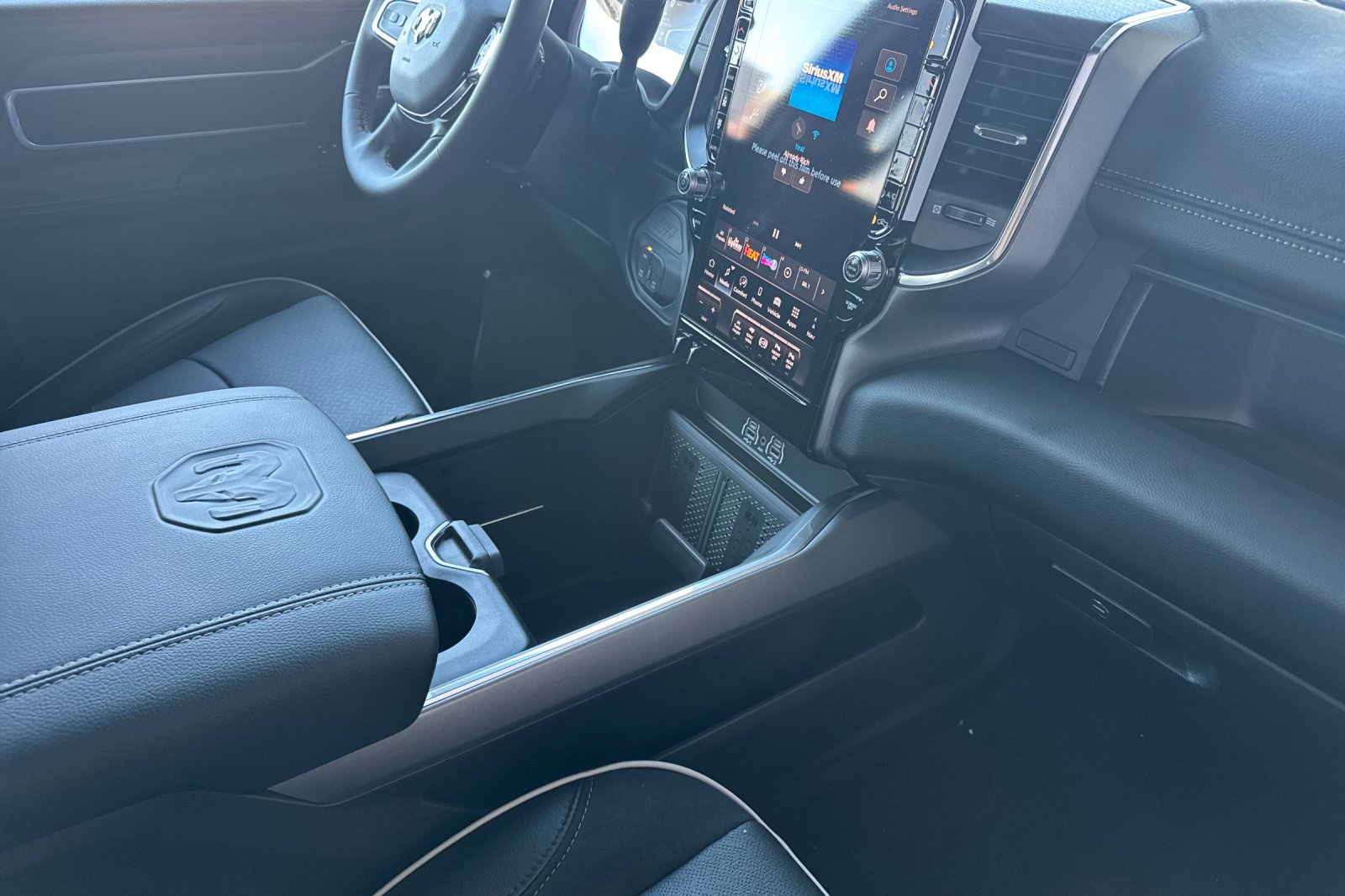 New 2027 RAM 3500 Laramie AWD/4WD image 14