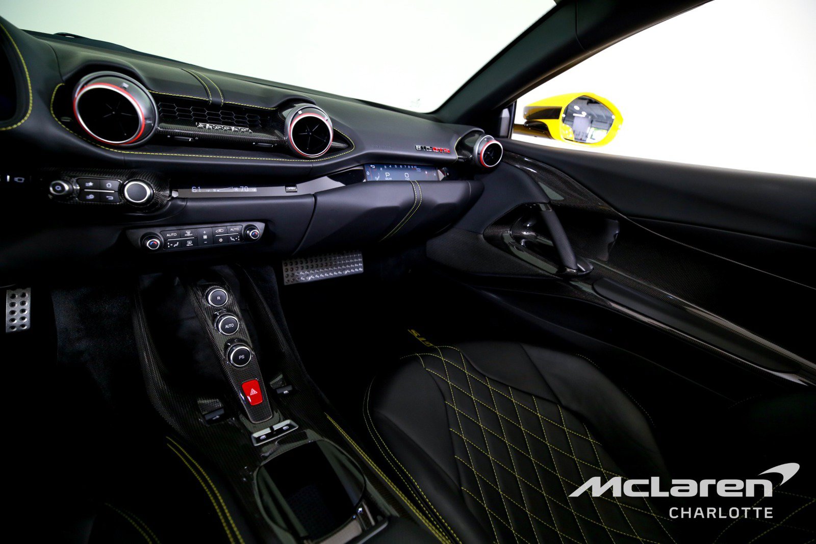 Used 2023 Ferrari 812 GTS RWD image 16