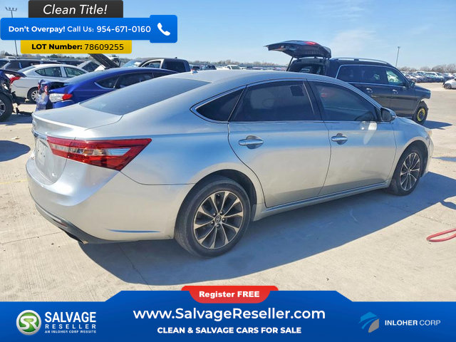 Used 2018 Toyota Avalon XLE image 4
