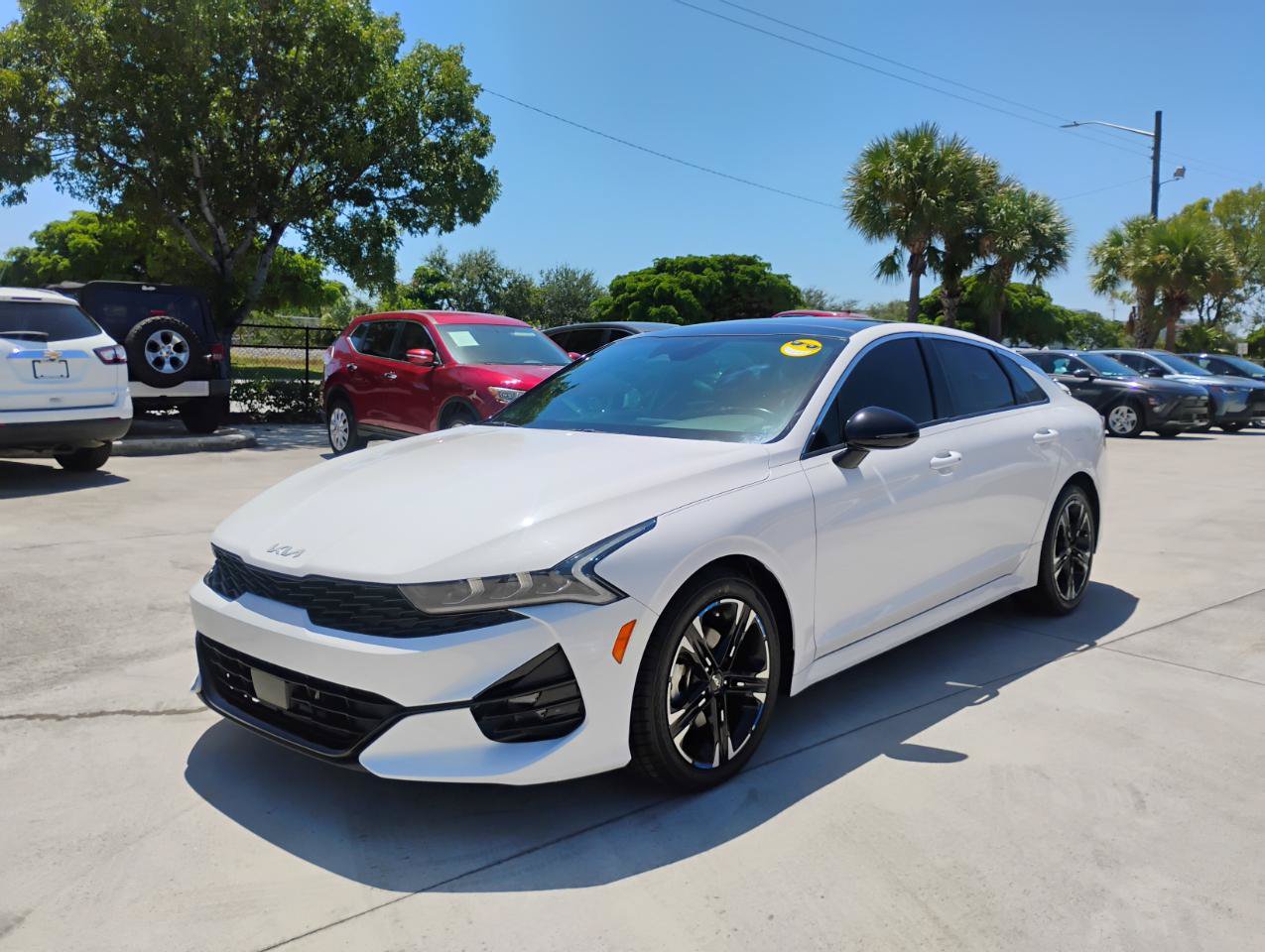 Used 2022 Kia K5 GT-Line w/ GT-Line FWD Premium Package image 3