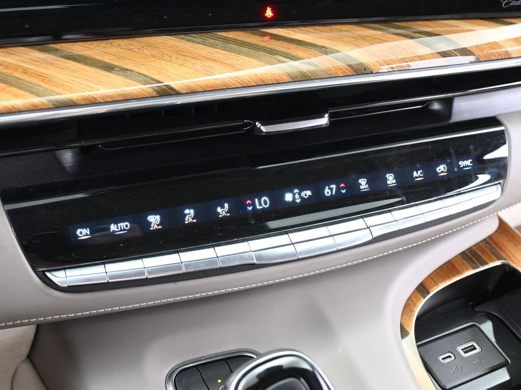 Used 2021 Cadillac Escalade Sport Platinum w/ LPO, ONYX Package RWD image 34