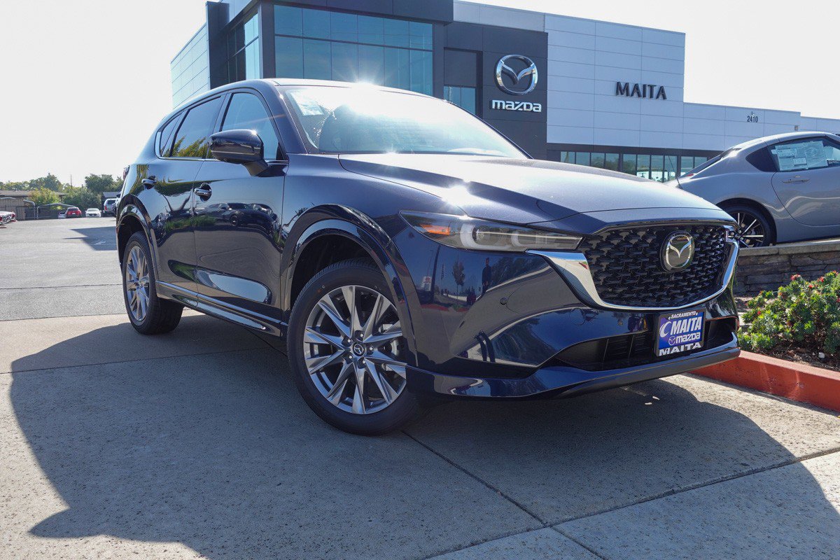 New 2025 MAZDA CX-5 AWD 2.5 S w/ Premium Plus Pkg image 2