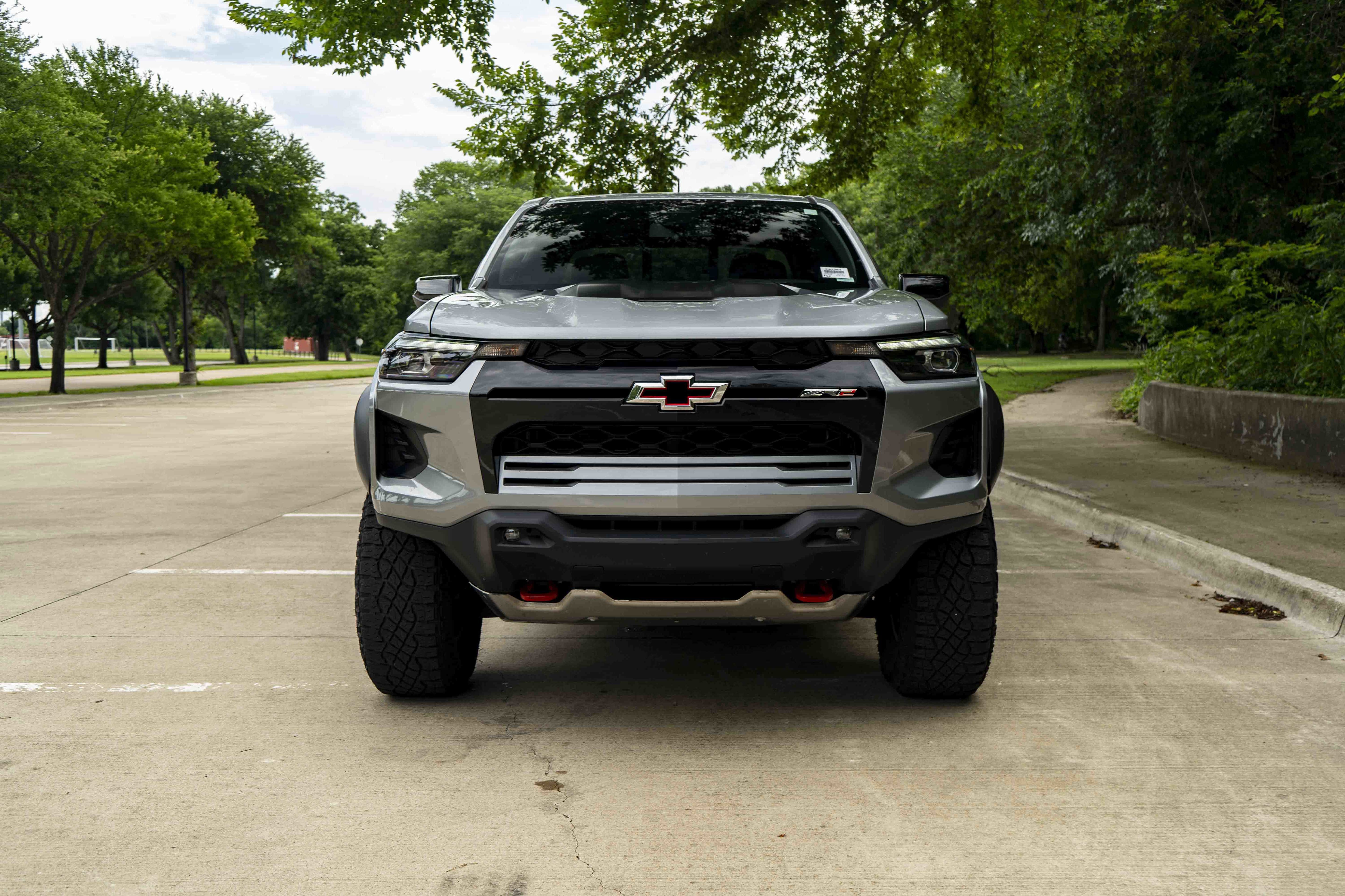 Used 2024 Chevrolet Colorado ZR2 AWD/4WD image 3