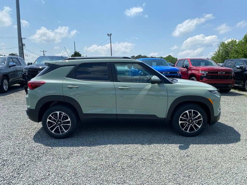 New 2025 Chevrolet TrailBlazer LT w/ Convenience Package video 2