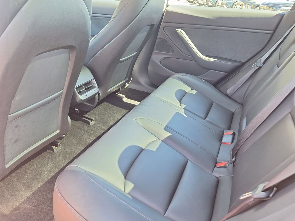 Used 2019 Tesla Model 3 Long Range image 11