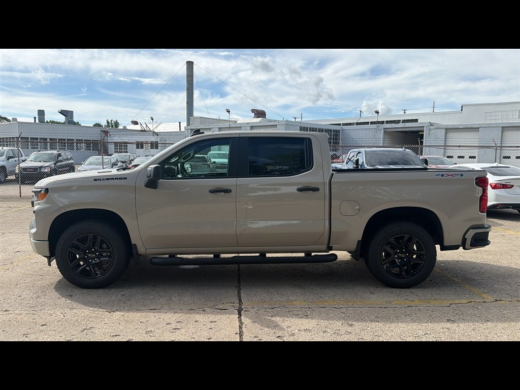 New 2026 Chevrolet Silverado 1500 Custom w/ Turbomax Blackout Package AWD/4WD image 3