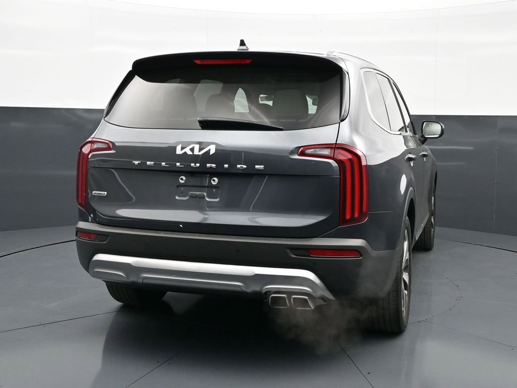 Used 2022 Kia Telluride EX w/ EX Premium Package AWD/4WD image 3