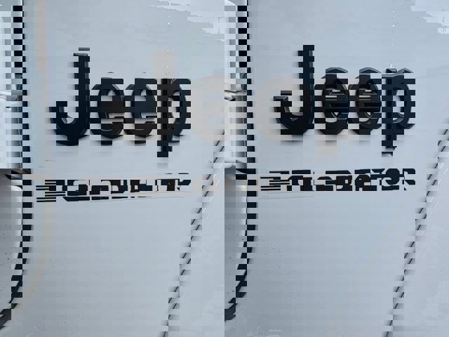 New 2026 Jeep Gladiator Sport image 10