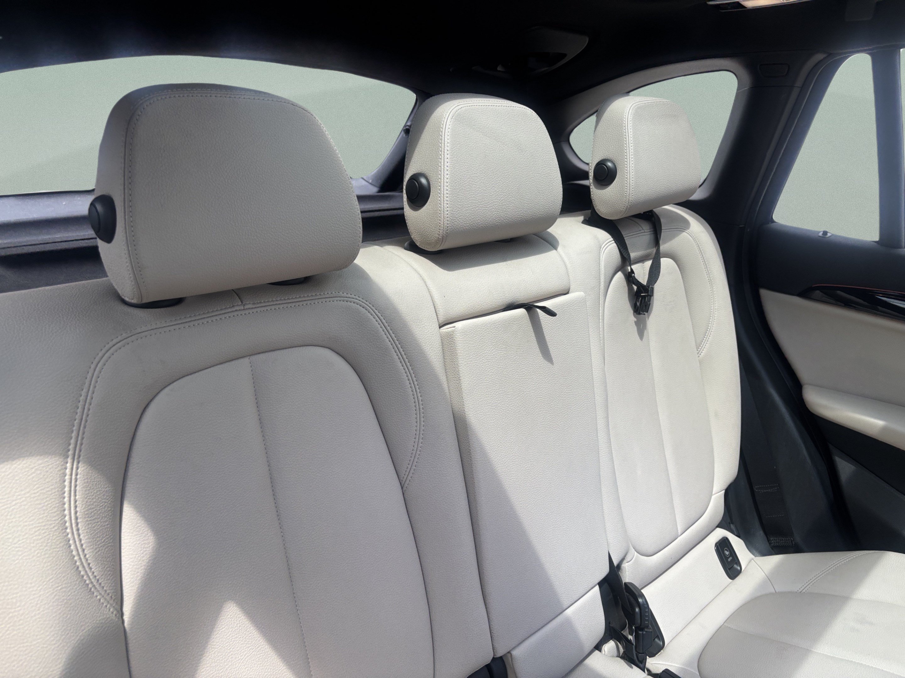 Used 2020 BMW X1 sDrive28i w/ Premium Package FWD image 23