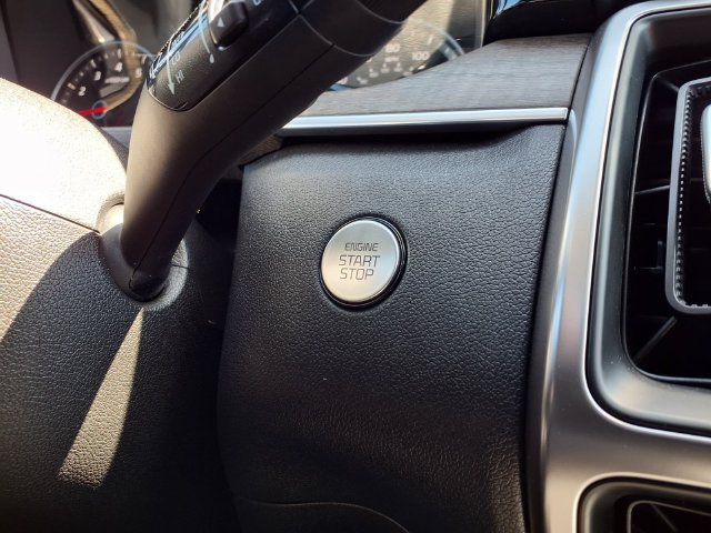 Used 2023 Kia Sorento S w/ Panoramic Sunroof Package AWD/4WD image 66