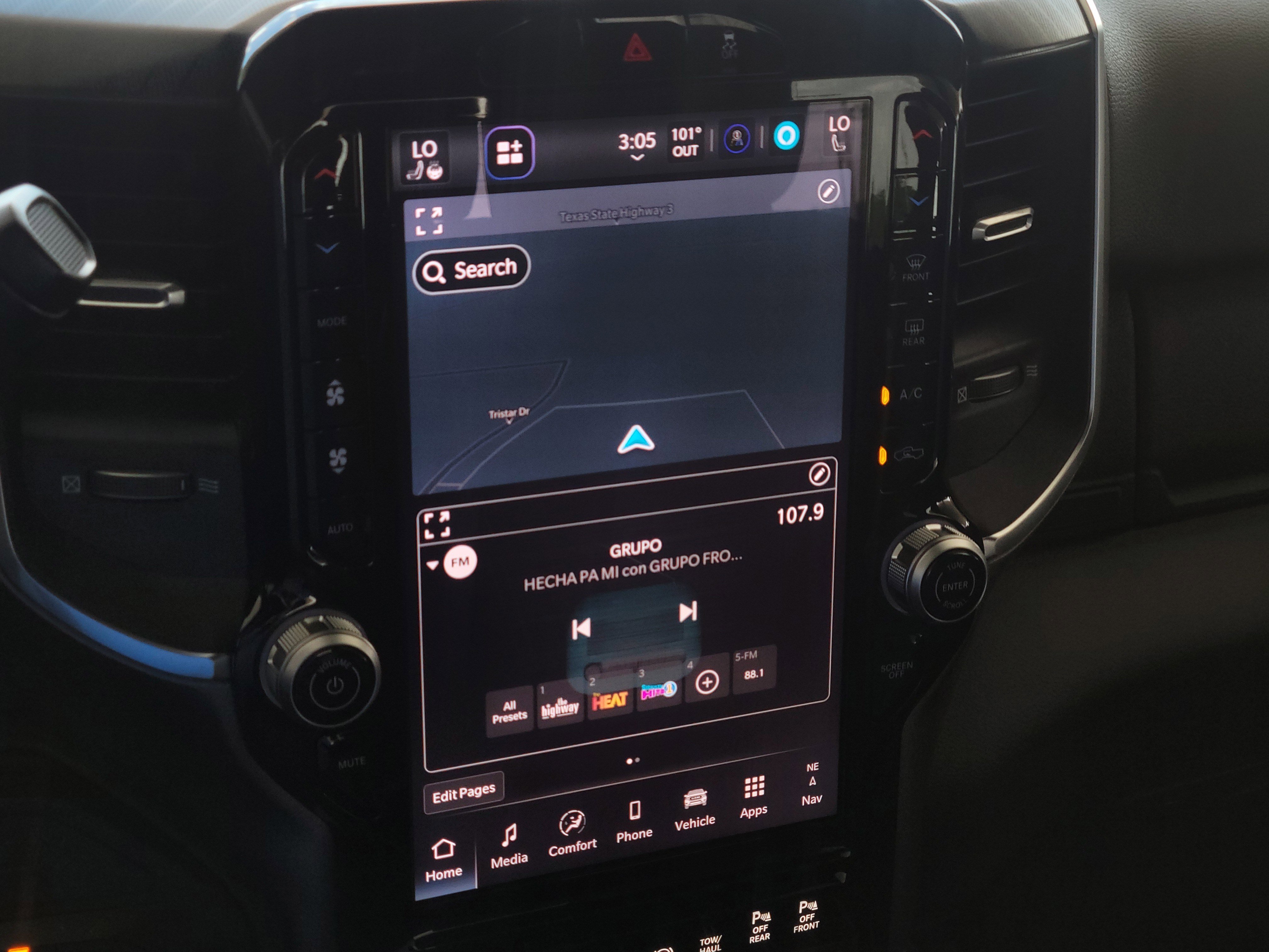 New 2025 RAM 2500 Lone Star image 17