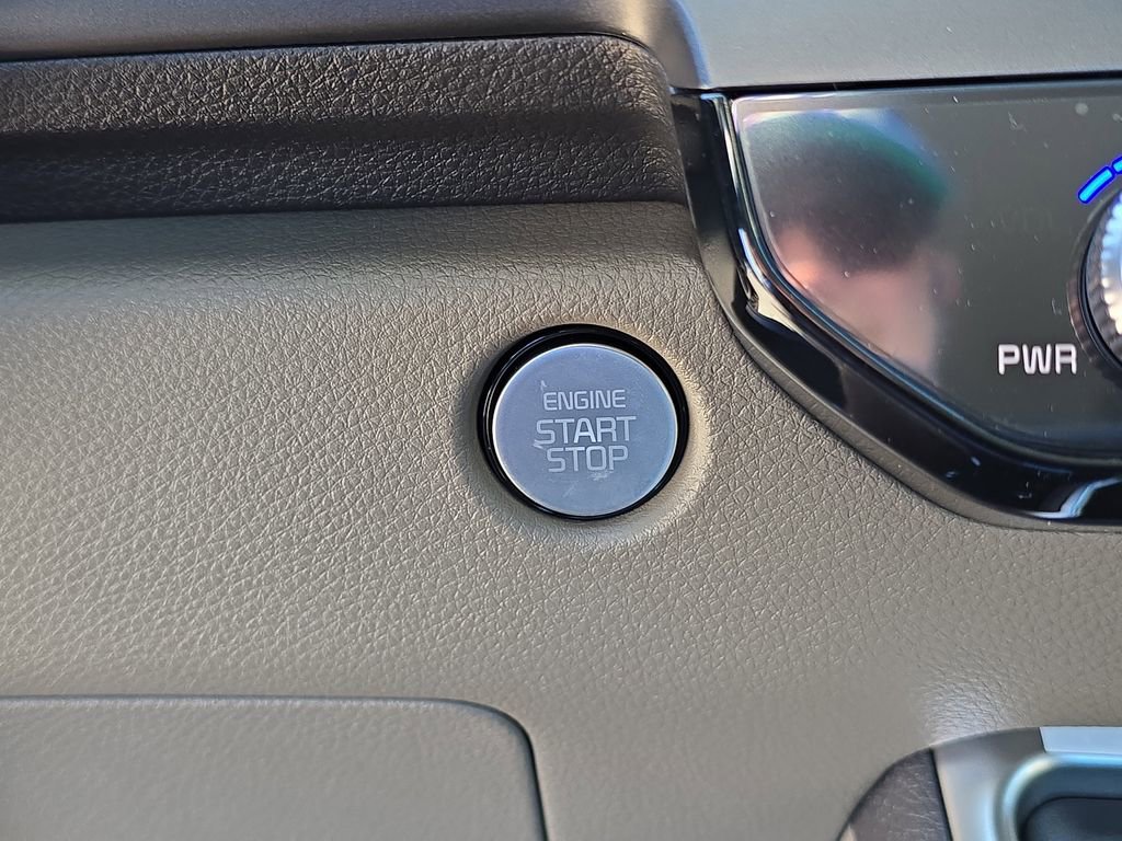 New 2026 Kia Carnival FWD image 26