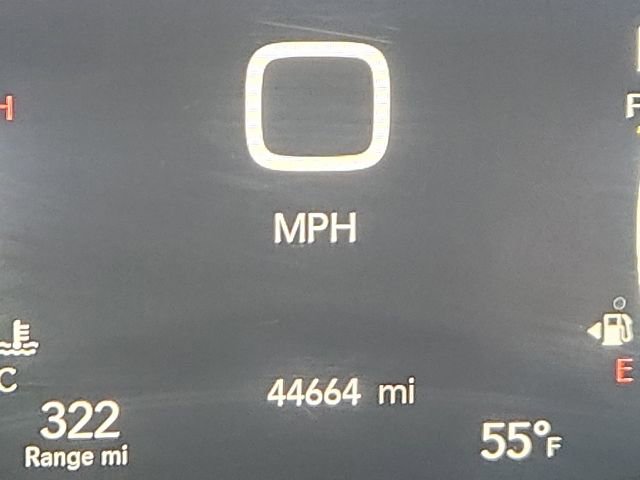Used 2025 Chrysler Pacifica Select FWD image 13
