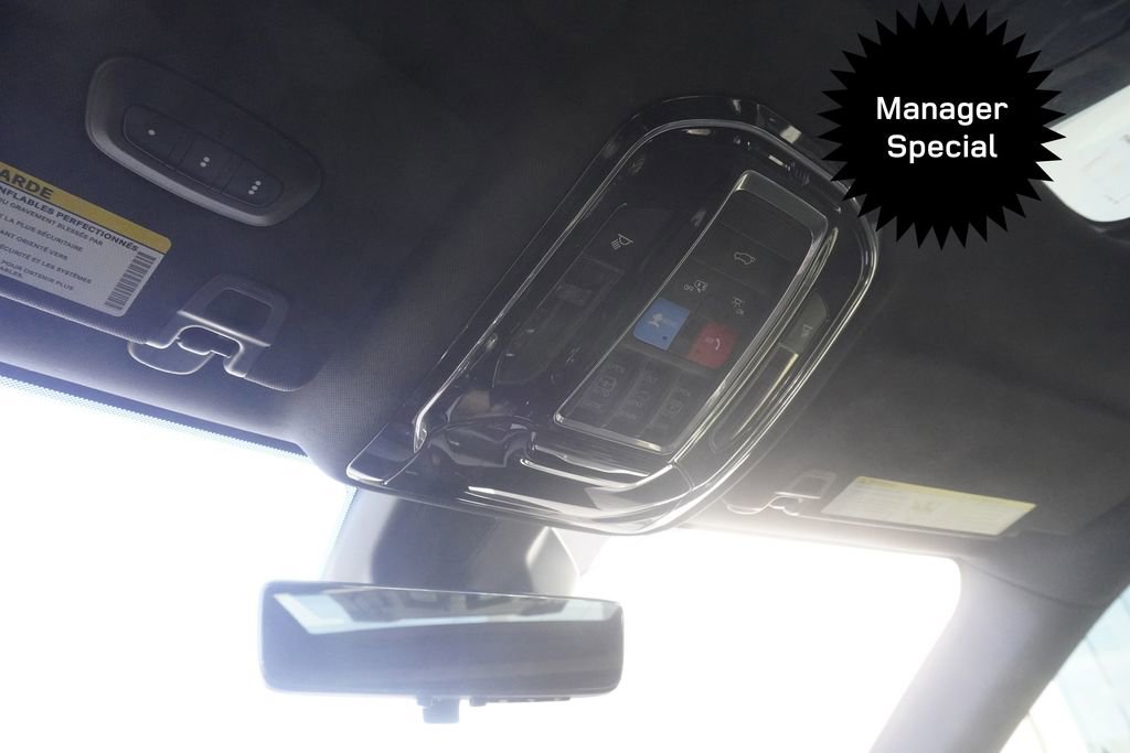 Used 2022 Jeep Grand Cherokee Summit w/ Adv Protech Group IV AWD/4WD image 16